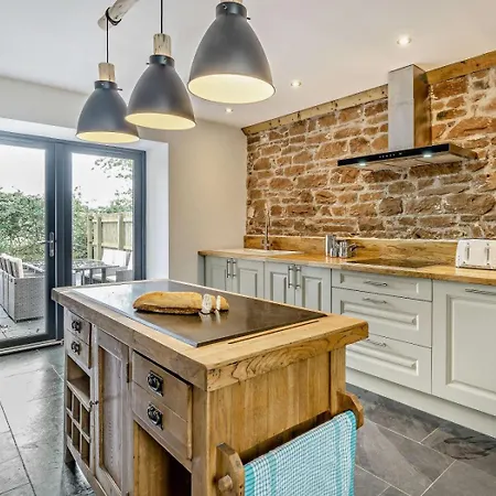 3 Bed In Carlisle Oc-95095 Kirklinton