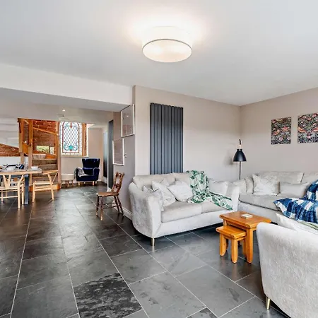 3 Bed In Carlisle Oc-95095 * Kirklinton